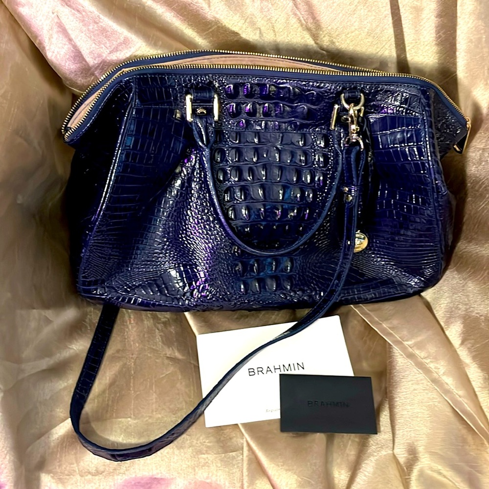 𝙵𝚊𝚢𝚎 𝙼𝚎𝚕𝚋𝚘𝚞𝚛𝚗𝚎 𝚂𝚊𝚝𝚌𝚑𝚎𝚕 𝚂𝚊𝚙𝚙𝚑𝚒𝚛𝚎 𝙱𝚕𝚞𝚎